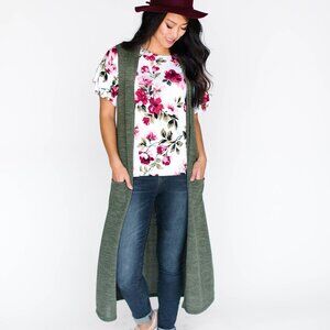 NWT Agnes & Dora Vest Duster Olive Pockets M/L